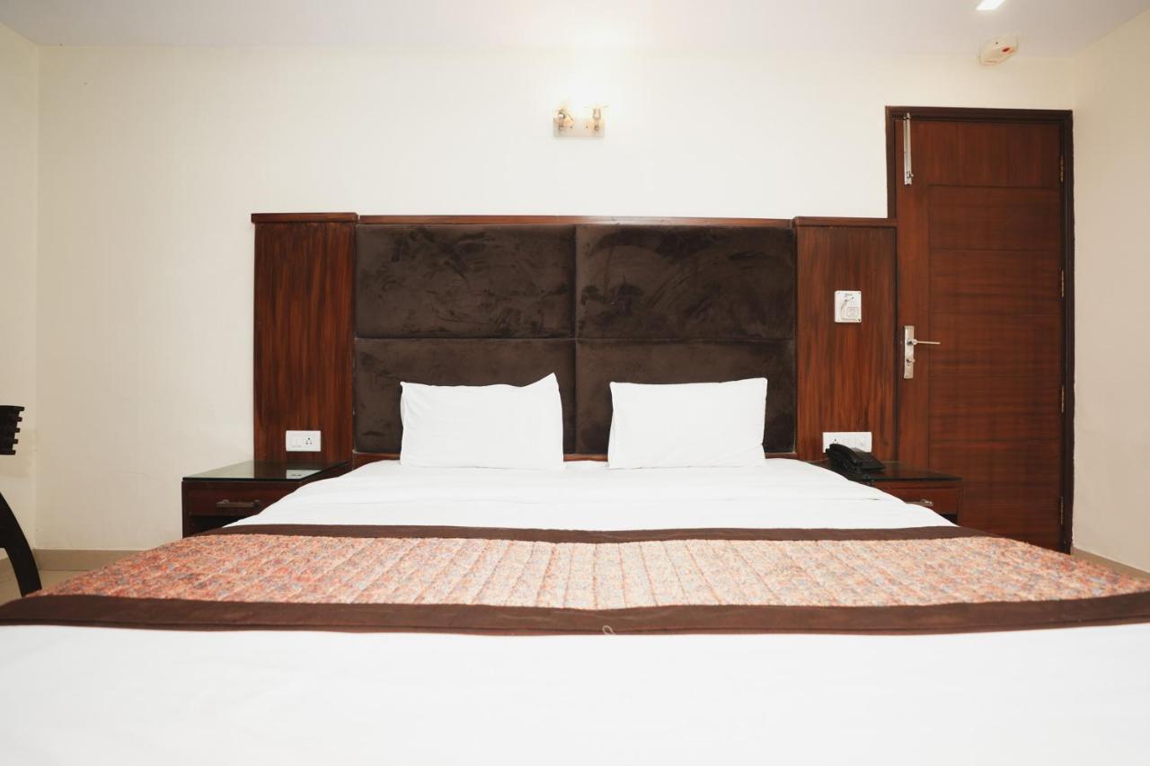 Hotel High 5 Land Delhi  Eksteriør bilde